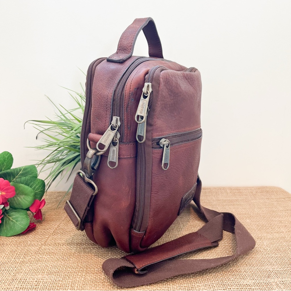 Duluth Trading Co Brown Leather Crossbody Travel Bag - Picture 6 of 16